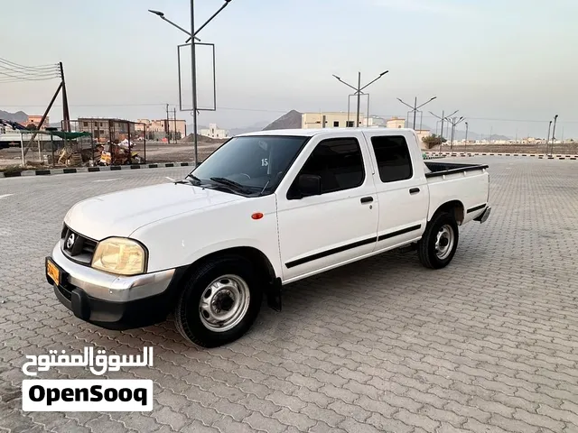 نيسان داتسون موديل 2015