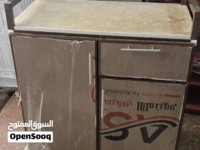 دواليب المنيوم الاصلي درجه اولى ابو رخامه   الاصلي مضمون يناسب للشول ثلاث عيون  الادوات المطبخ