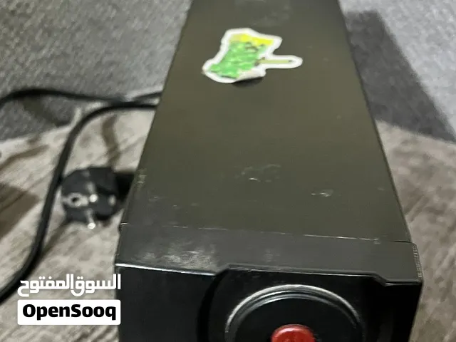 UPS 850 واط مستعمل والبطارية زينة