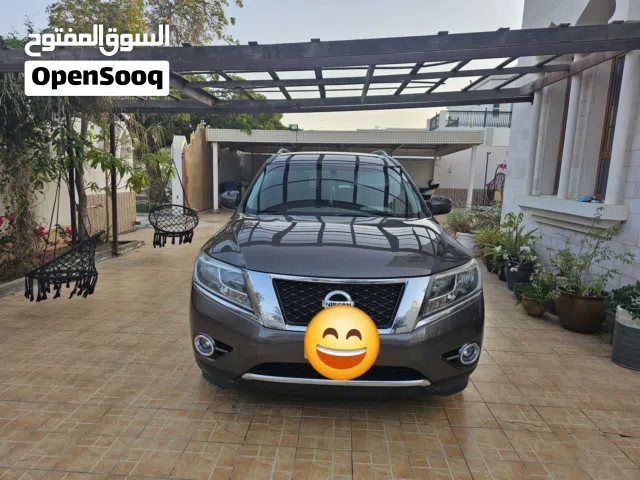 Used Nissan Pathfinder in Muscat