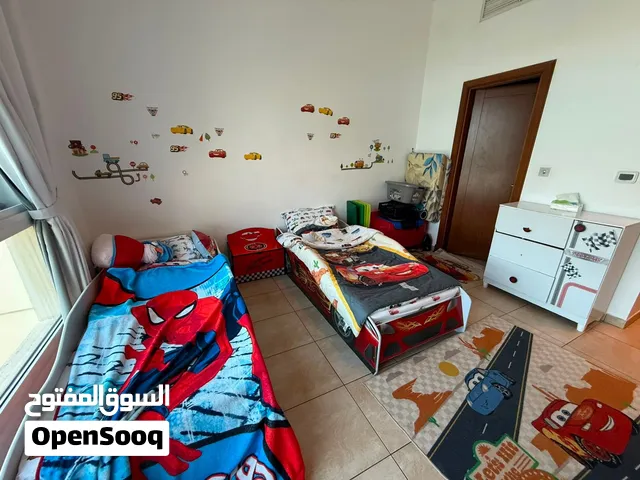2 bed kids – Great Deal!