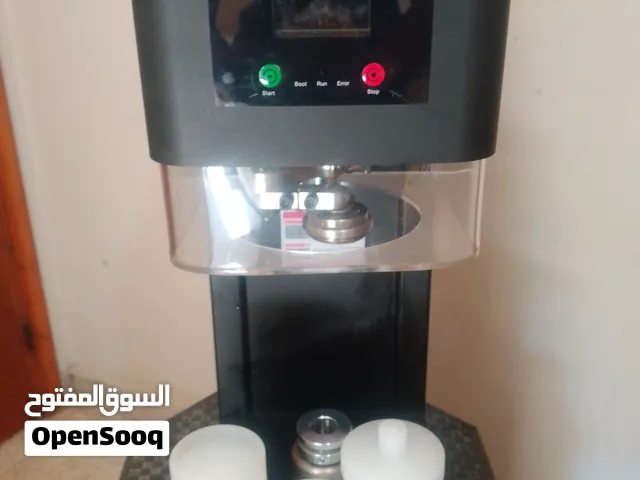 للبيع ماكينة Can Sealer LXM-OCP-101  بحالة ممتازة جداً، استعمال شهر واحد فقط.  مع قوالب 250ml و330ml