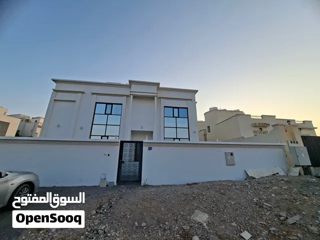 فيلا للايجار المعبيلة 8 الجديده Villa for rent in Al Maabilah 8 Al Jadeeda