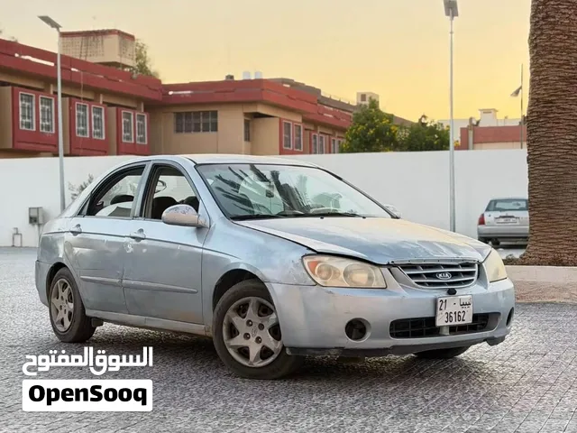 كيا سبيكترا السياره ممتازه م تشكي من شي 12.500 وساهل كاش او حواله مفيش اس مشكله محرك 20 السياره