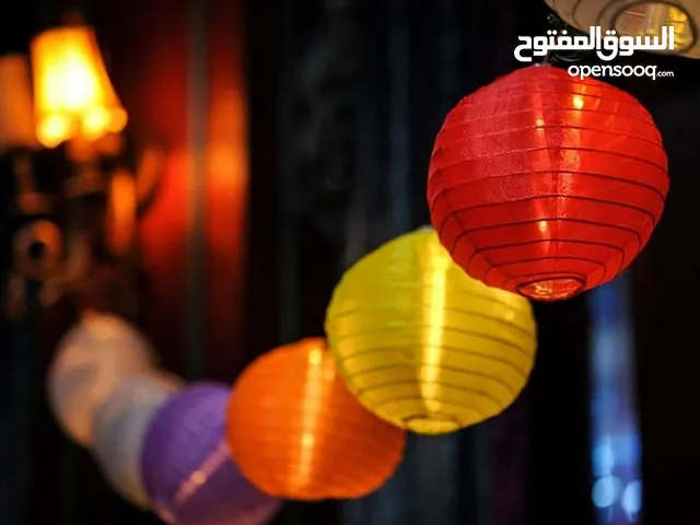 إضاءة على الطاقة الشمسية معلقة