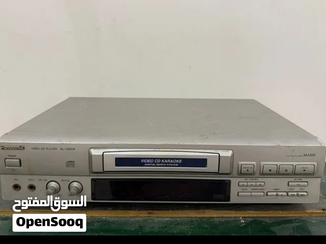 تلفزيون شغال مديل قديم الوان جميله مع سيدي اقراص فيدهوات