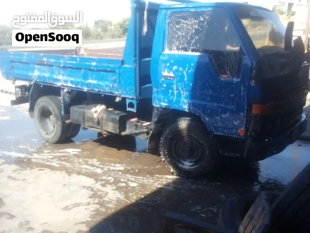 قلاب تويتا مترين موديل 93 للبيع