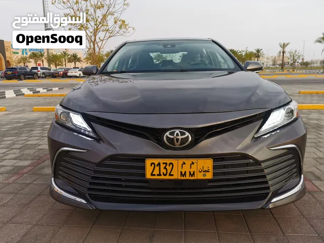 Toyota 2022 Camey XLE Very clean like new نظيفة جدا بحالة الوكالة