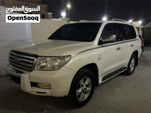 تويوتا لاند كروزر VXR للبيع