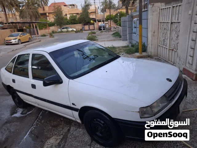 اوبل فيكترا 1991