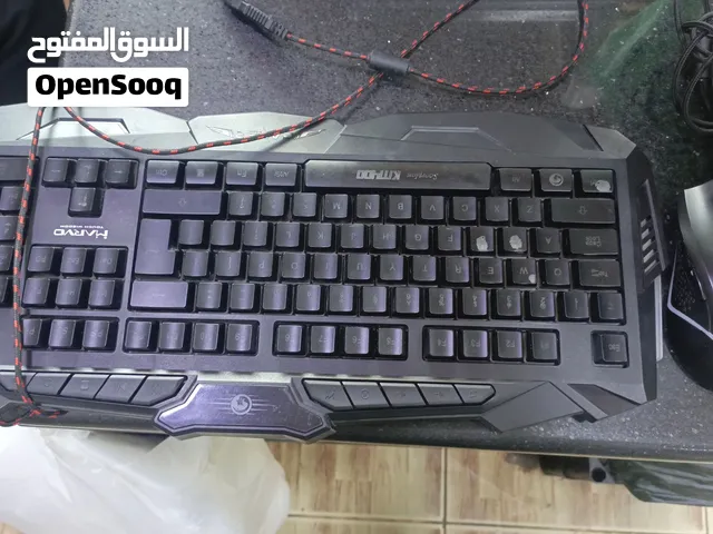 كيبورد وماوس جيمنق بحالة ممتازة أداء رهيب بصلاة عالنبي بسعر حرق