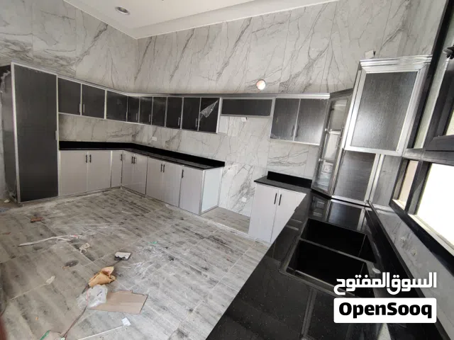 Luxury WPC Sheet Kitchen & Aluminium sandwich shutter