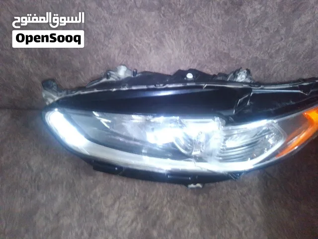 ضوء فورد فيوجن 2016 شمال مكسوره قزازه كسر خفيف
