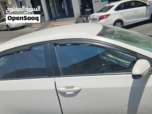 Toyota corolla 2015