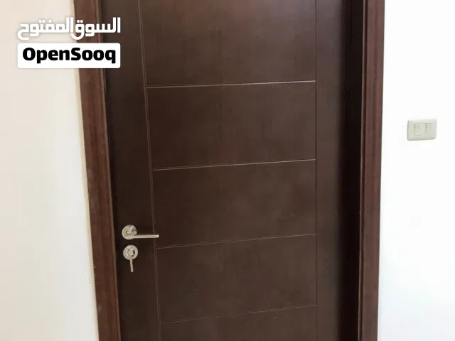 أبواب خشب داخلية جديدة جاهزة – مستورد لون جوزي – سعر نهائي