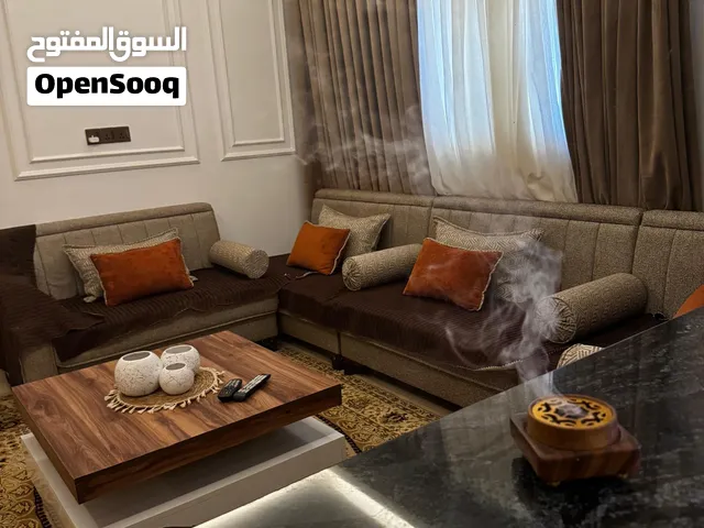 فيلا للبيع بالاثاث حي سراج بسعر منافس