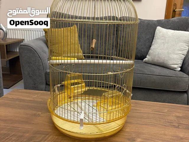 قفص عصافير بحالة ممتازة كما في الصورة