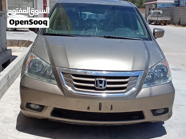 هوندا اوديسي فان عائلية للبيع
