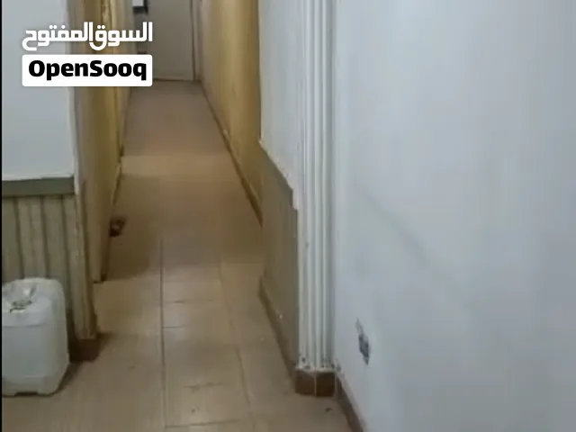 شقه مكتب للبيع 80م بالهرم شارع الوفاء والامل الرئيسي متشطبه بالدور الاول