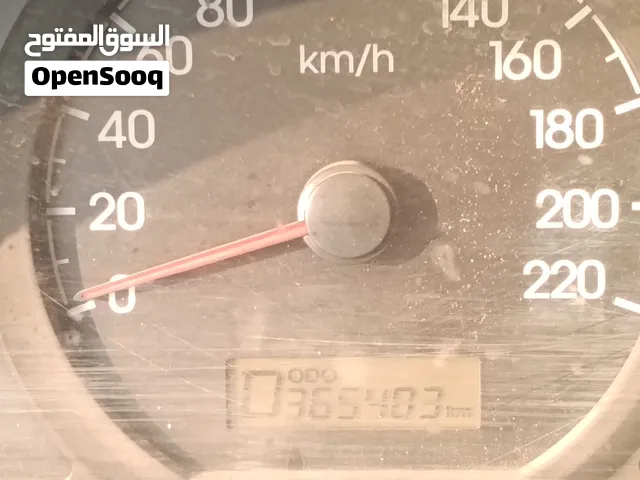 للبيع هيونداي H1 موديل 2012 - 9 راكب - خليجي - نضيفة جداً المواصفات: - الممشى: 365,000 كم خطوط (دبي