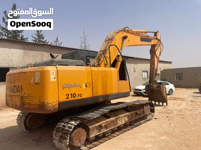 حفار هونداي 210