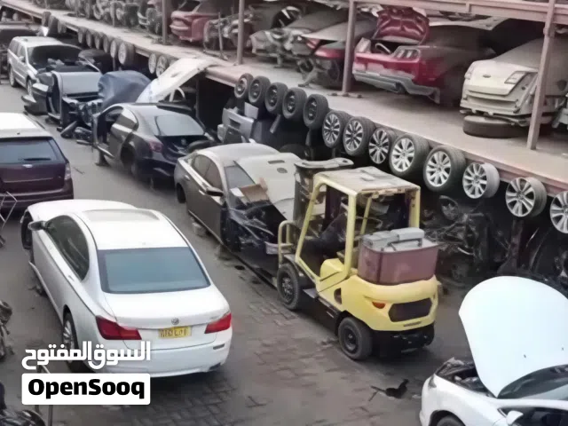 للبيع محل قطع غيار (سكراب) صفقة بسعر ممتاز فقلب صناعية معبيلة