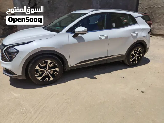 كيا سبورتج 2023 خليجي أربيل أبيض فول مواصفات ما عدا الفتحه تحويل او وكاله سياره جهازه من كلشي سونار