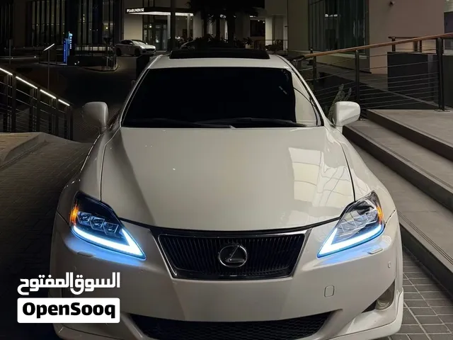 للبيع لكسز is 300