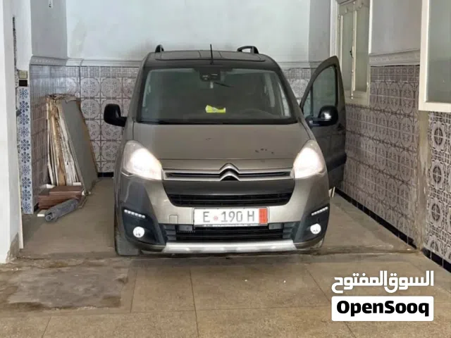 Citroën Berlingo 2017 - ديوانة 2025 - Full Option - الناظور