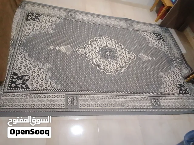 قابل للتفاوض سجادة أنيقة وفخمة للبيع – مقاس 170×260 سم   سجادة منزلية مميزة للصالون وغرفة المعيشة