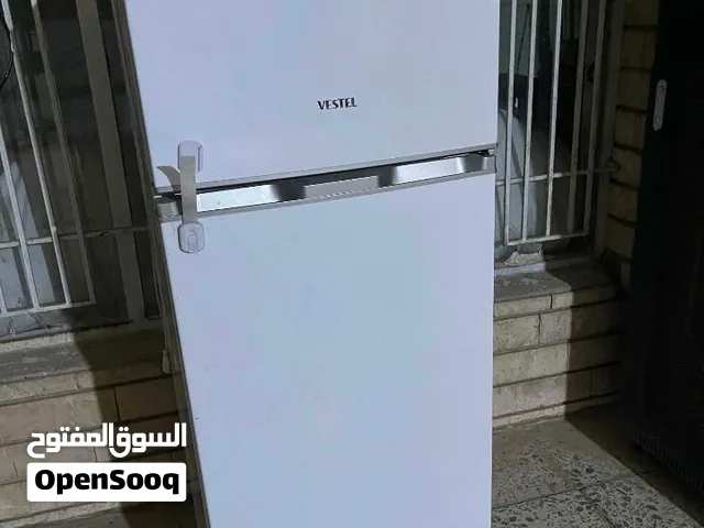 ثلاجه منزليه واغراض للبيع مكاني بغداد