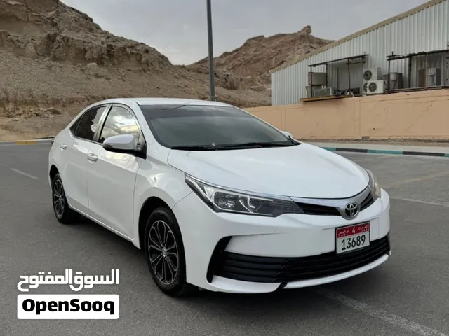 تويوتا كورولا 2019 للبيع