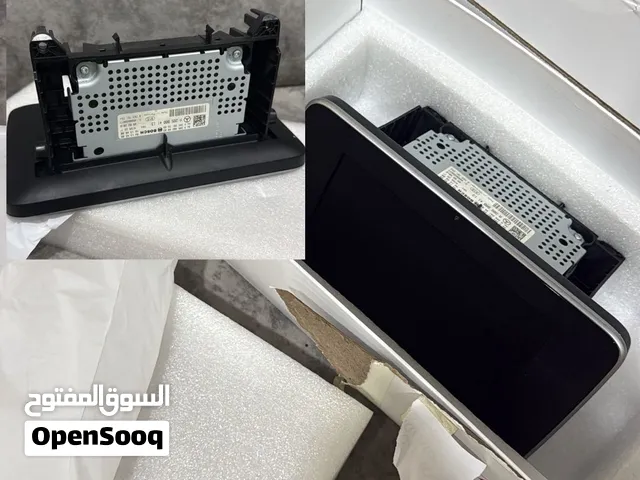 شاشة الوكالة للمرسيدس (c).
