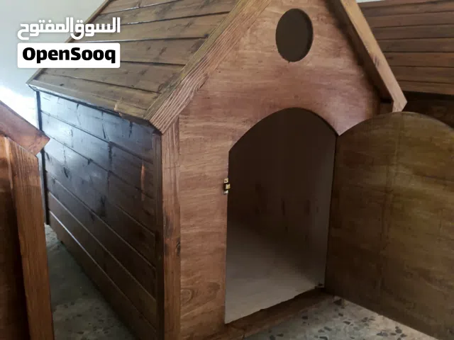 متوفر بيوت كلاب   عمق 120  عرض 80  110  مناسب لمعظم أنواع الكلاب