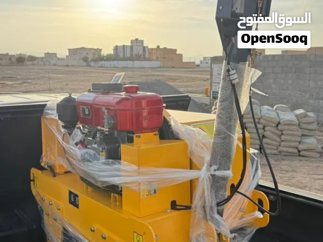 مدحلة/ رصاصة 1 طن جديدة للبيع تتوفر 4 رصاصات جديدة بصناديق الشحن