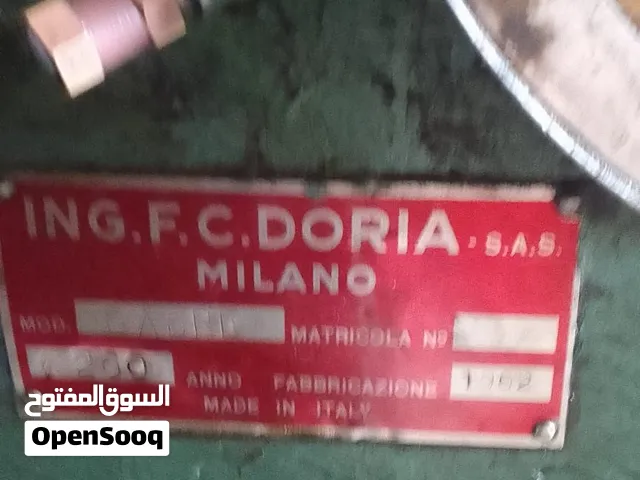 مخرطة للبيع