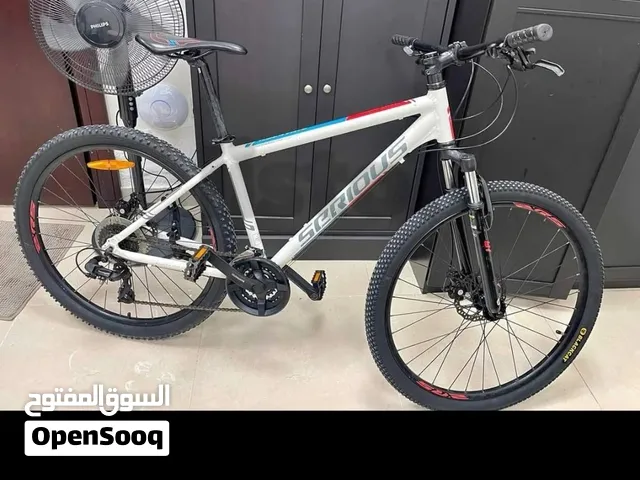 دراجة جبلية (Serious Rockville) بحالة ممتازة للبيع Serious Rockville Mountain Bike for Sale – Excell