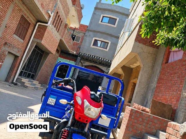 للبيع تروسيكل مشروعي موديل 2019 – 200cc.