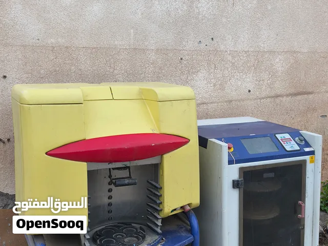 Paint match and paint mixer machine for sale , in good condition.