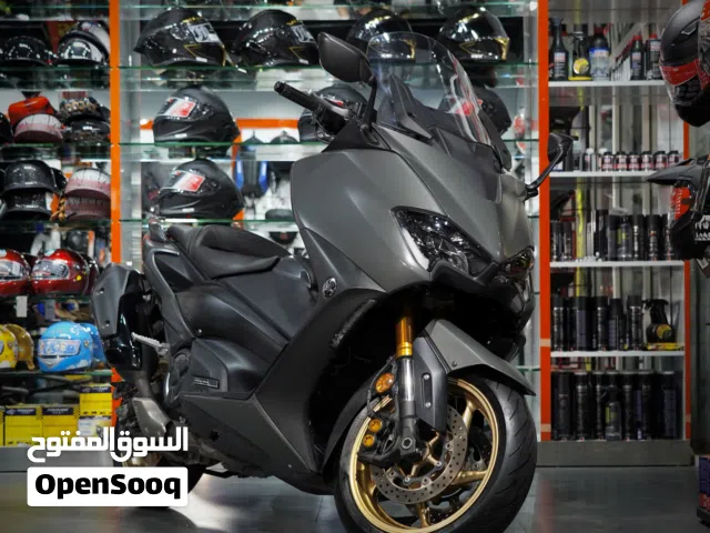 Yamaha T-Max