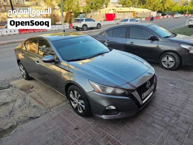 2020 نيسان التيما S
