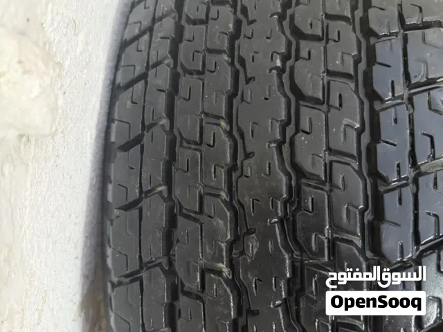 4 اطارات لاند كروزر