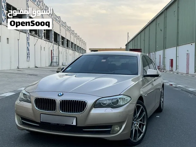 سيارة BMW 535i موديل 2013 (خليجي)  صبغ وكالة بالكامل  مفاتيح الوكالة: 2