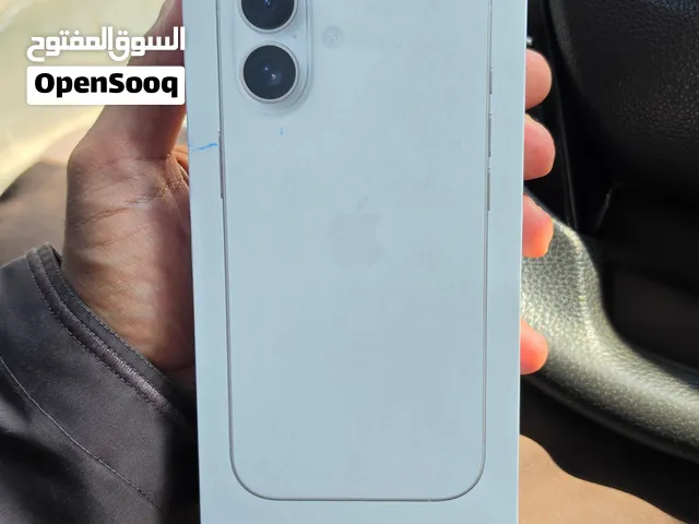 ايفون 17 العادي جديد