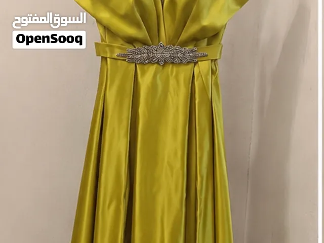 فساتين سهرة