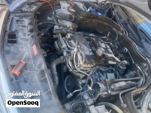 ميكانيكي وكهربائي سيارات وجهاز كشف اعطال متنقل نجيك لعندك وفي مكانك للصيانة السيارات