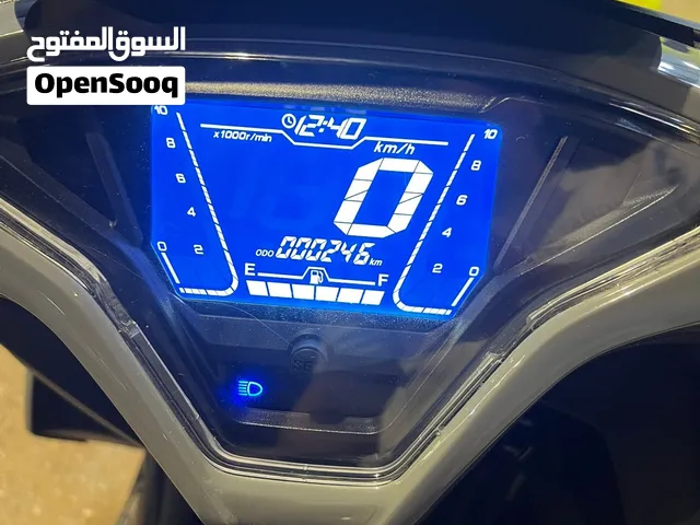 السلام عليكم يماها صيني درجة اولا  سعر البيع 8000 حوالة كاش نفس السعر وقدر الشاري محفوض