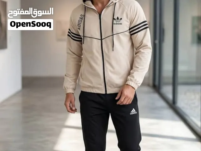 بدلات رياضية