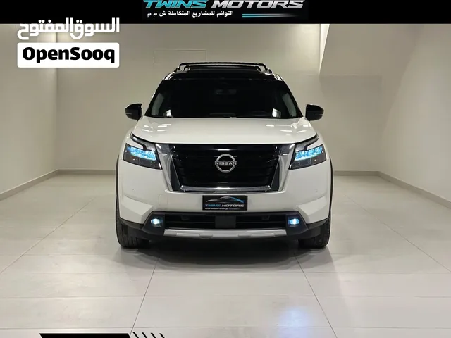 Used Nissan Pathfinder in Muscat