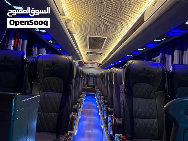 باصات وحافلات للإيجار كافة الاحجام